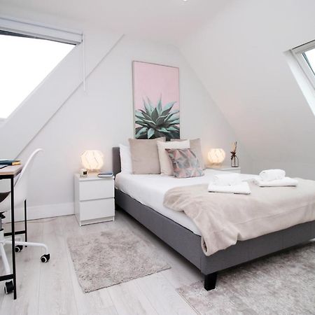 New 2 Bed Comfort - Functional - Secure - Private Cardiff Exteriör bild