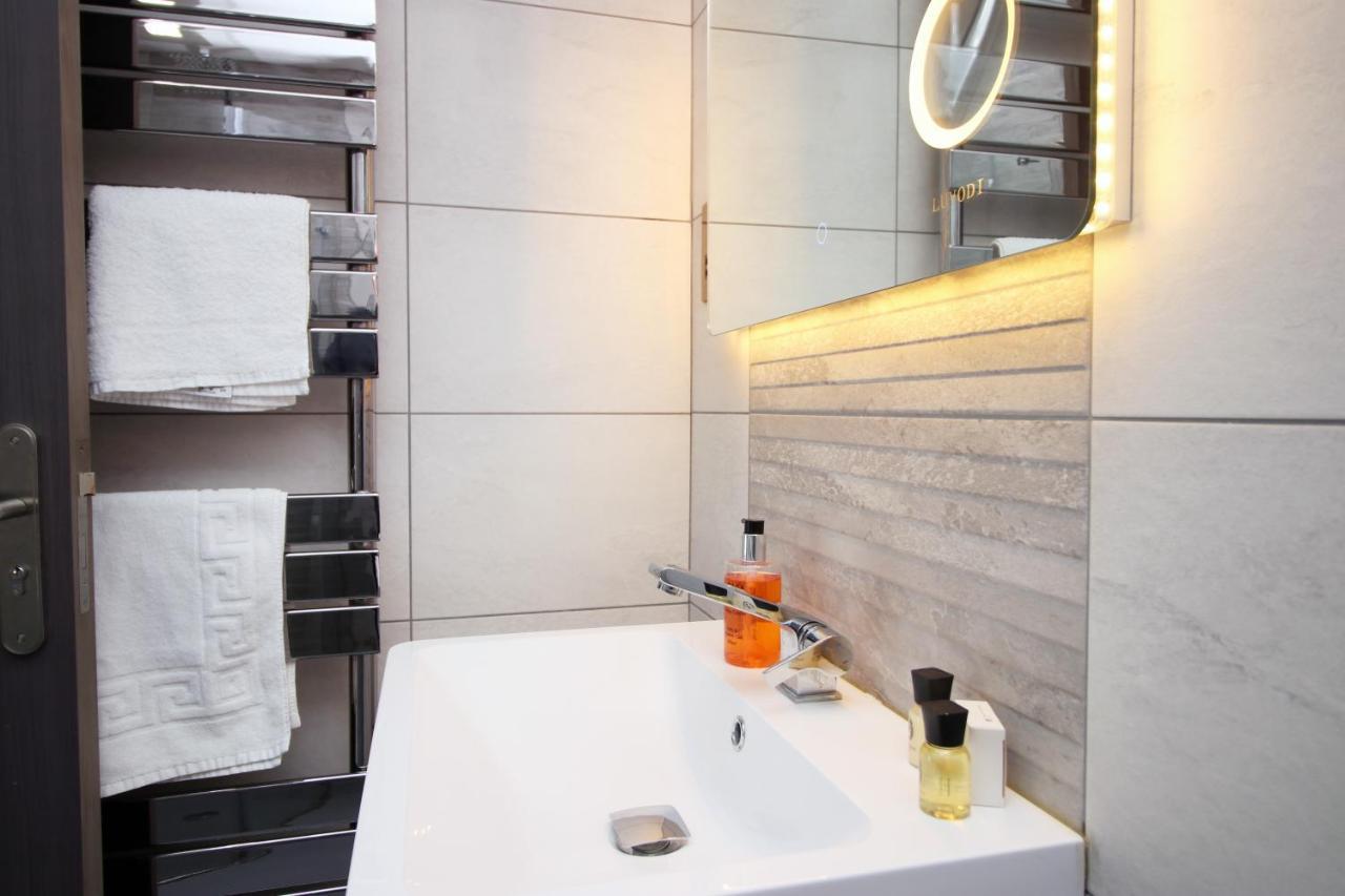 New 2 Bed Comfort - Functional - Secure - Private Cardiff Exteriör bild