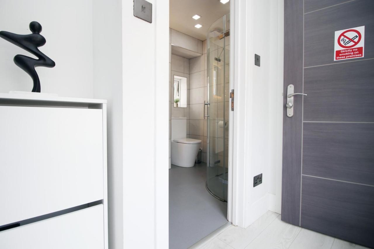 New 2 Bed Comfort - Functional - Secure - Private Cardiff Exteriör bild