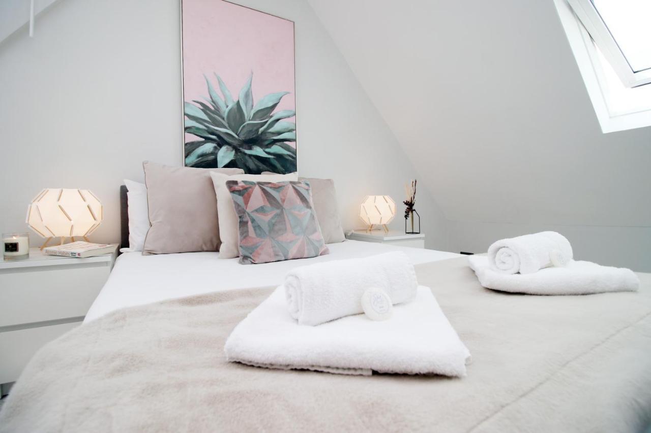 New 2 Bed Comfort - Functional - Secure - Private Cardiff Exteriör bild