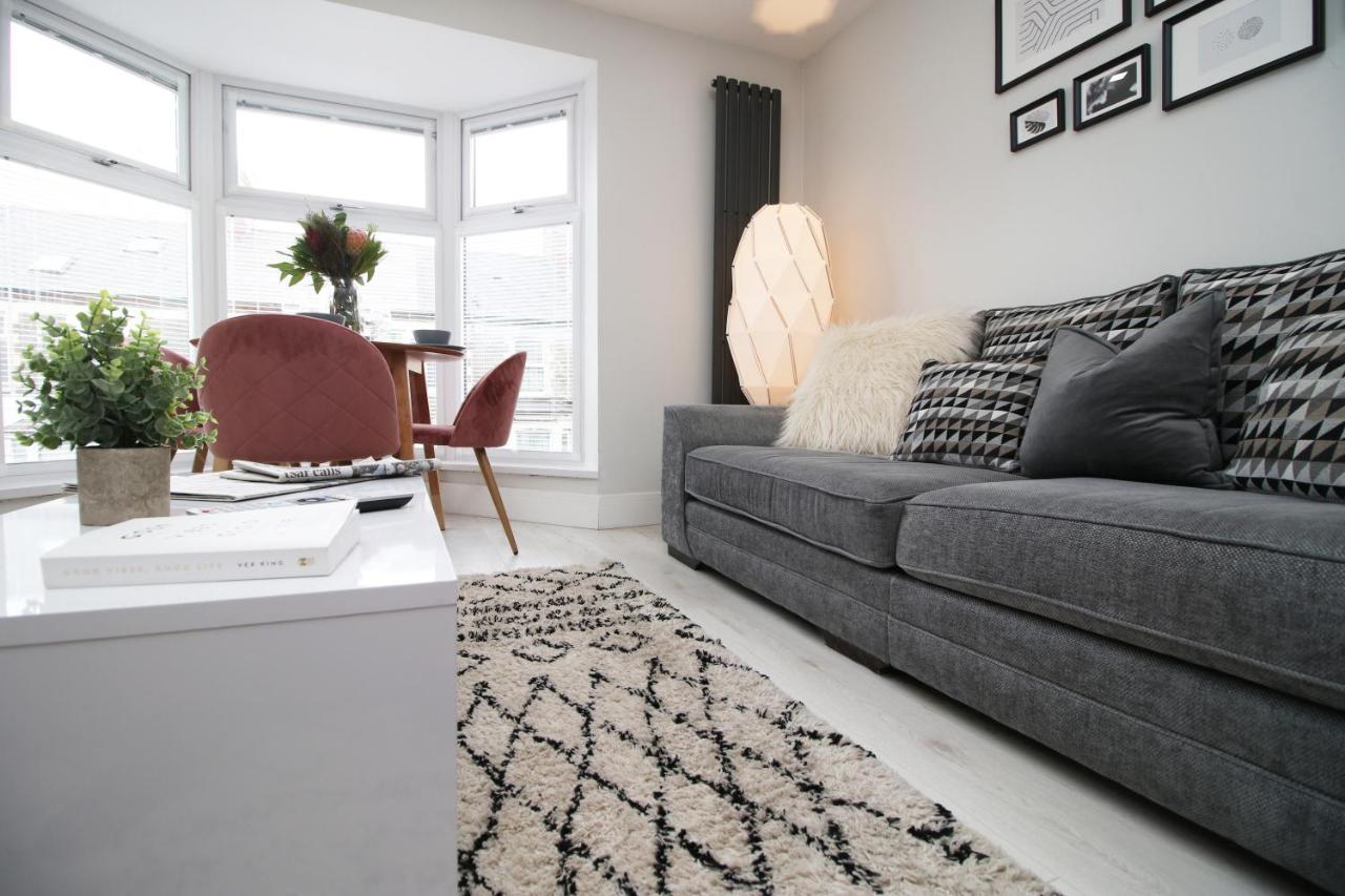 New 2 Bed Comfort - Functional - Secure - Private Cardiff Exteriör bild