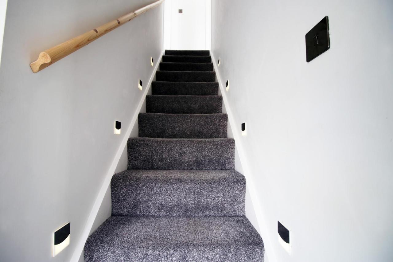 New 2 Bed Comfort - Functional - Secure - Private Cardiff Exteriör bild